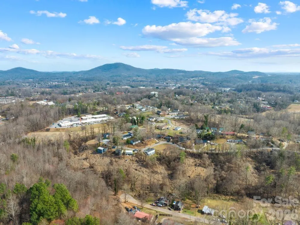 430 Arlington Circle NW Lenoir, NC 28645