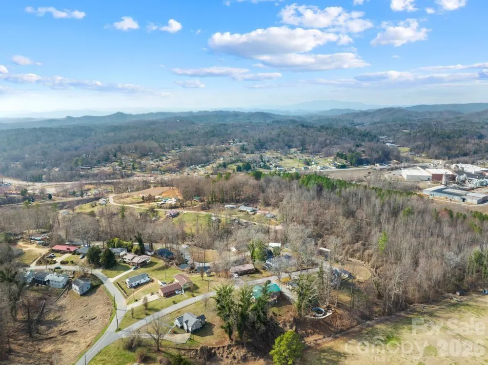 430 Arlington Circle NW Lenoir, NC 28645