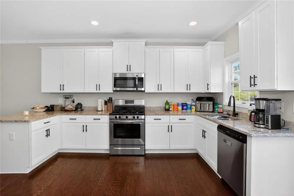 1902 Glen Ivy #19 Marietta, GA 30062
