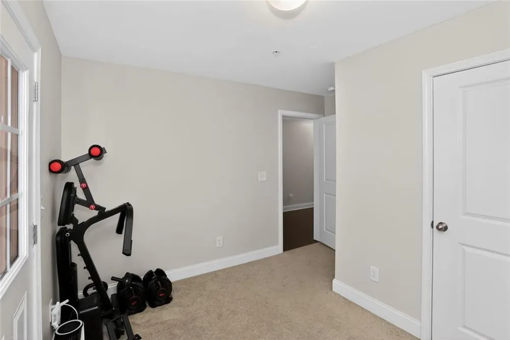 1902 Glen Ivy #19 Marietta, GA 30062