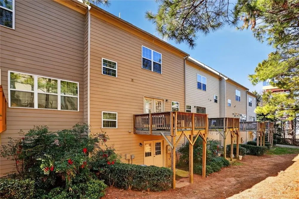 1902 Glen Ivy #19 Marietta, GA 30062