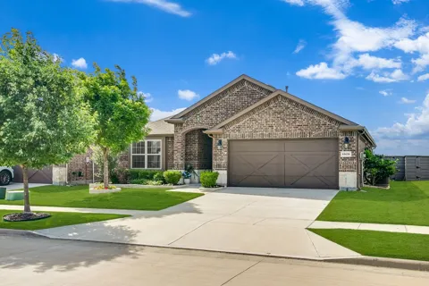 1528 Grassy Knoll Trail