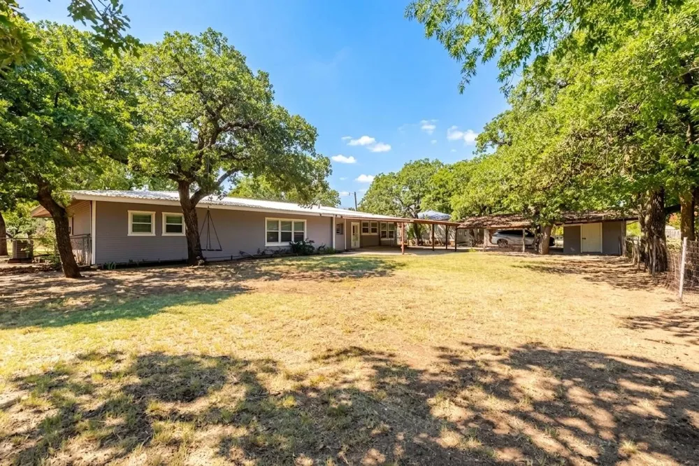 1308 W 14th Street Cisco, TX 76437
