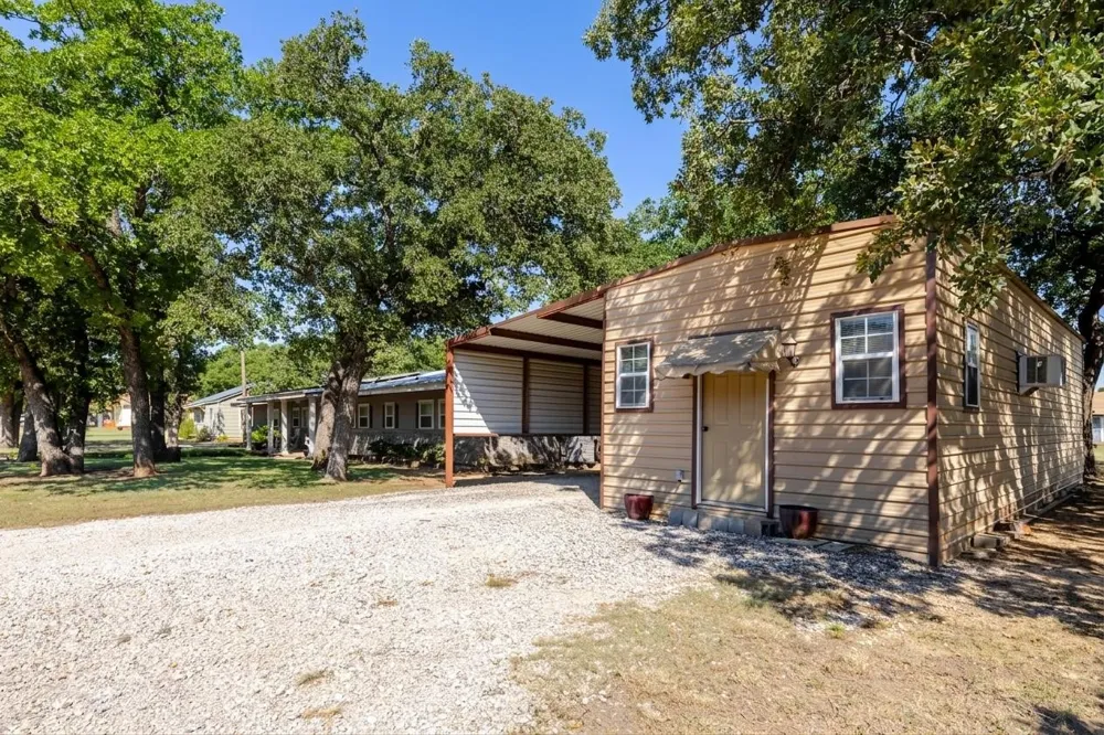 1308 W 14th Street Cisco, TX 76437