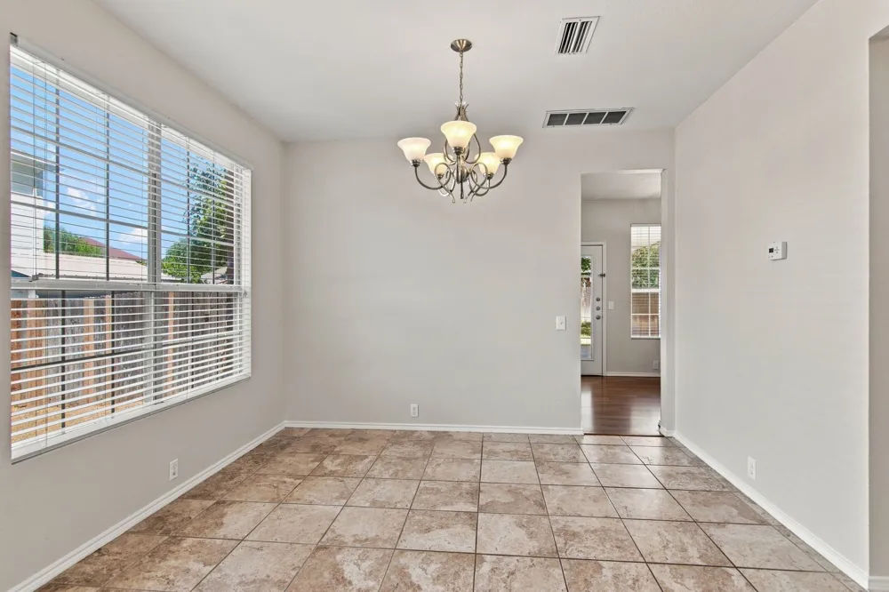 7212 Crabtree Lane North Richland Hills, TX 76182