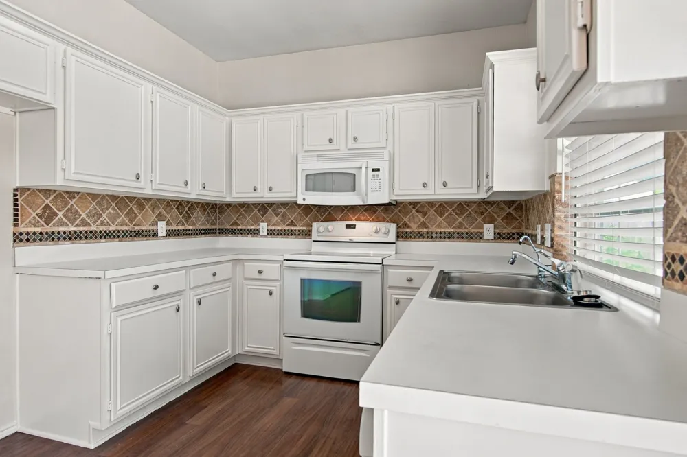 7212 Crabtree Lane North Richland Hills, TX 76182