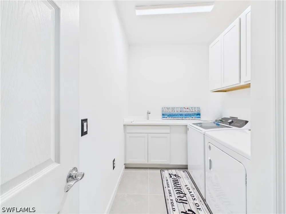 Mayflower Way #901 Naples, FL 34142
