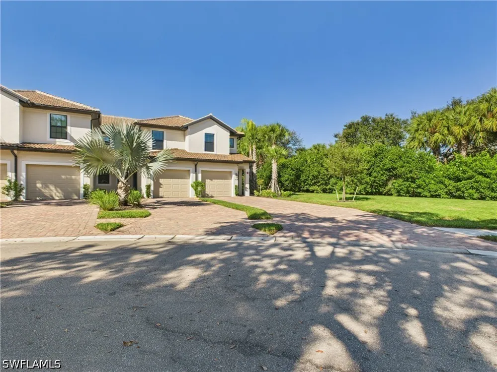 Mayflower Way #901 Naples, FL 34142
