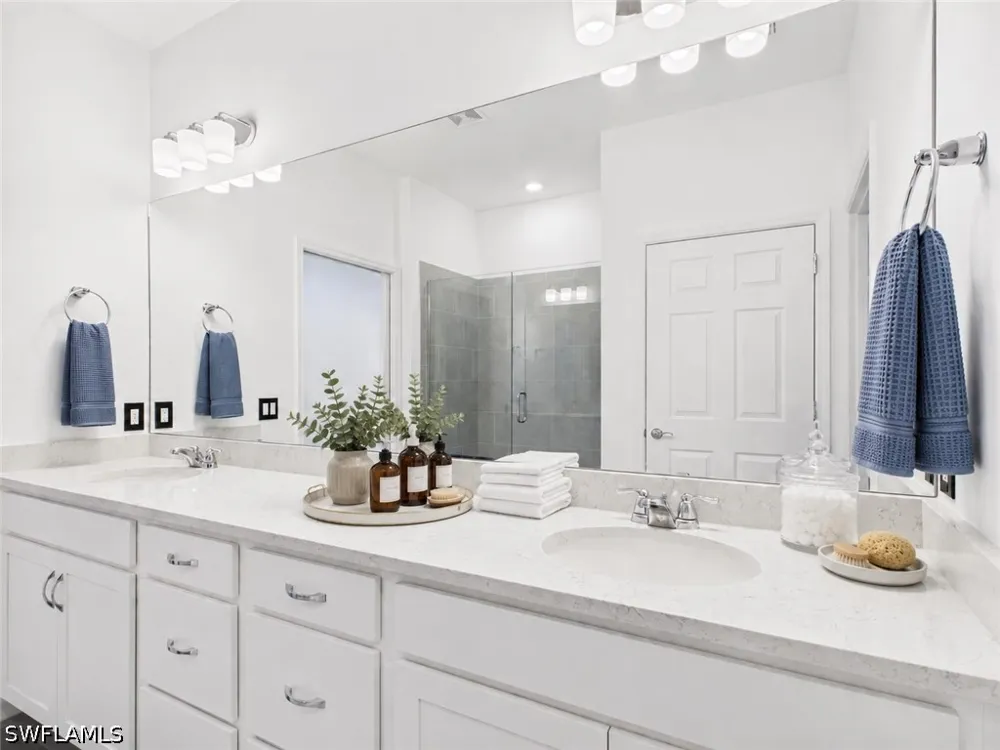 Mayflower Way #901 Naples, FL 34142