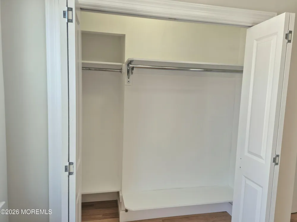 359 12th Street #2A Newark, NJ 07107
