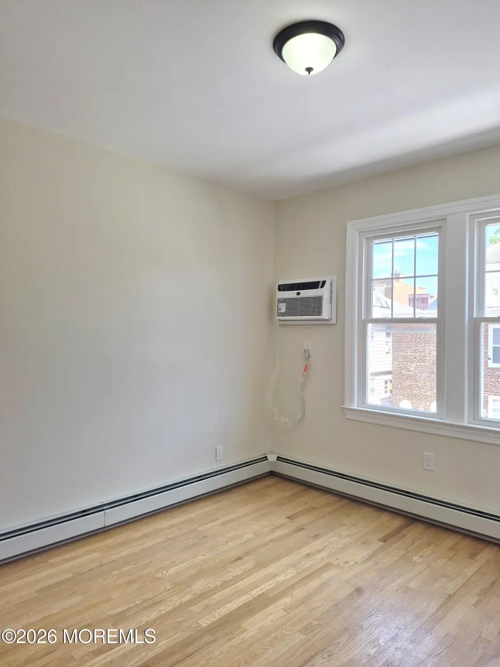 359 12th Street #2A Newark, NJ 07107