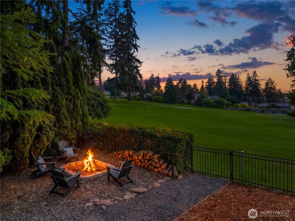 16315 Inglewood Place NE Kenmore, WA 98028