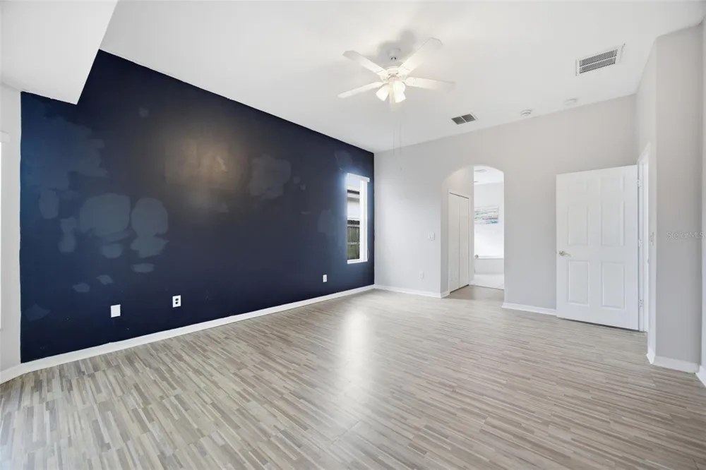 4634 RIVER OVERLOOK DRIVE Valrico, FL 33596