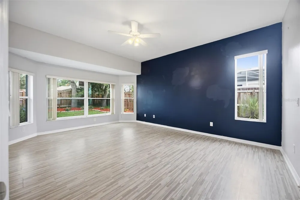 4634 RIVER OVERLOOK DRIVE Valrico, FL 33596