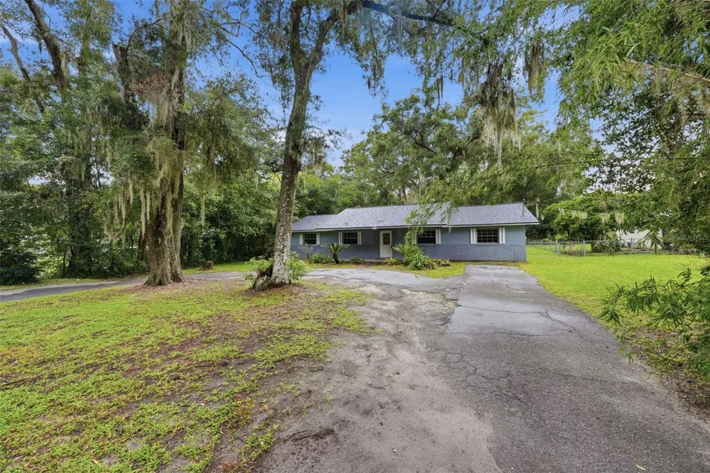 2948 NE 14TH AVENUE ocala, FL 34479