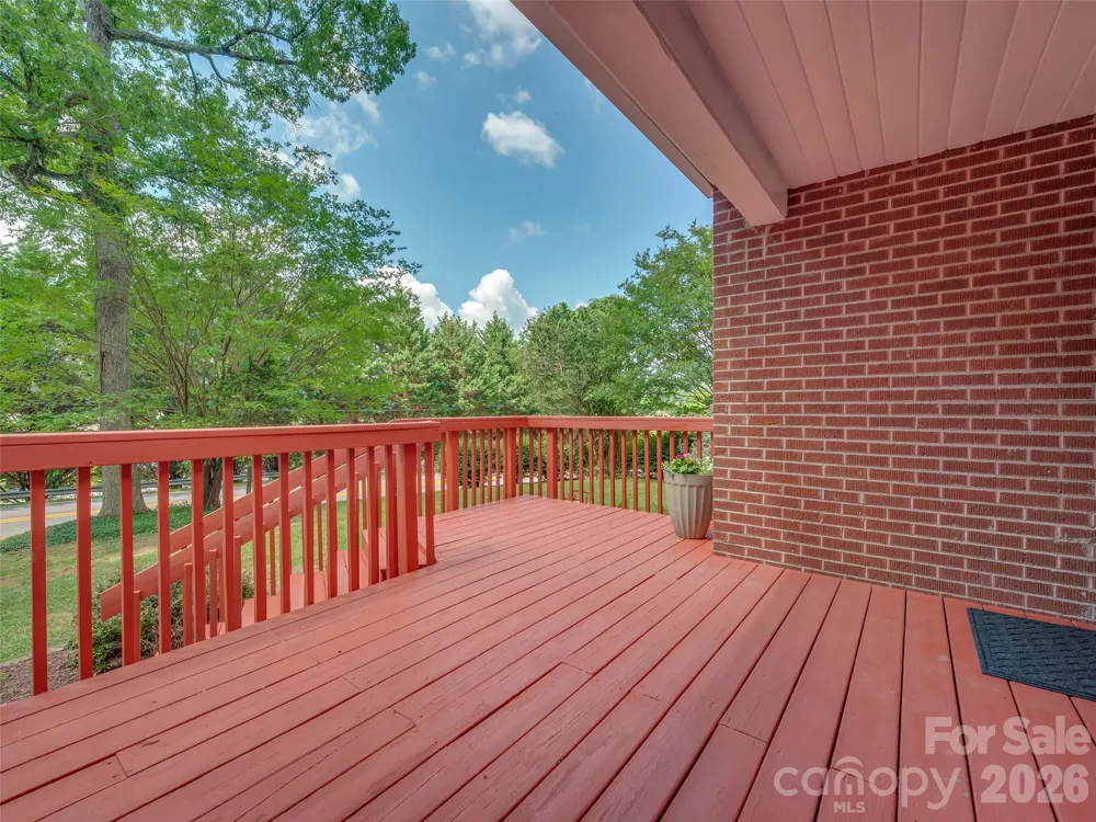 917 W Blue Ridge Road East Flat Rock, NC 28726