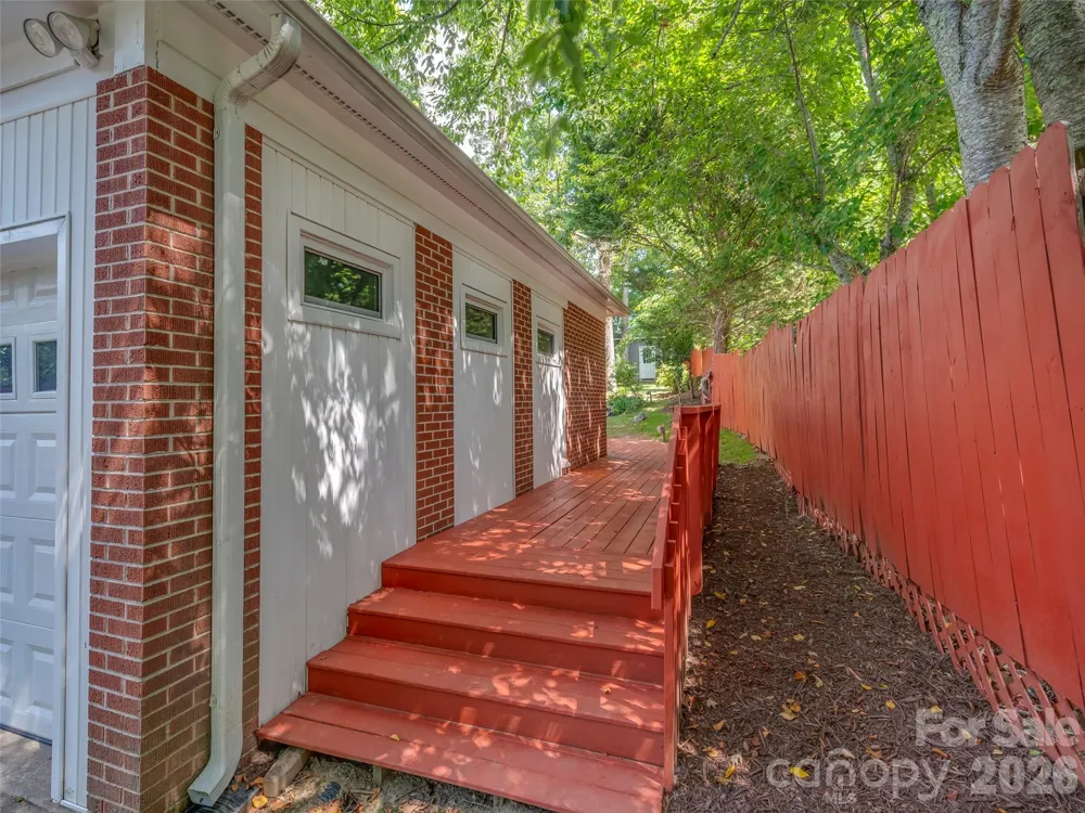 917 W Blue Ridge Road East Flat Rock, NC 28726