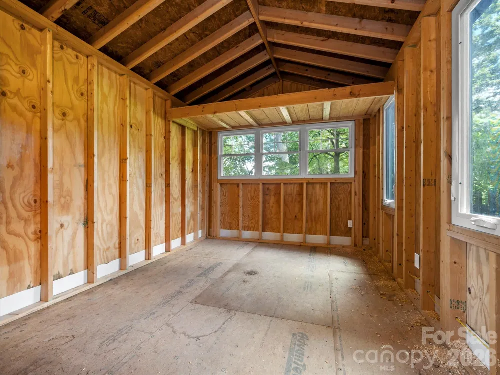 917 W Blue Ridge Road East Flat Rock, NC 28726
