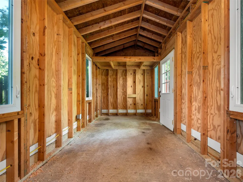 917 W Blue Ridge Road East Flat Rock, NC 28726