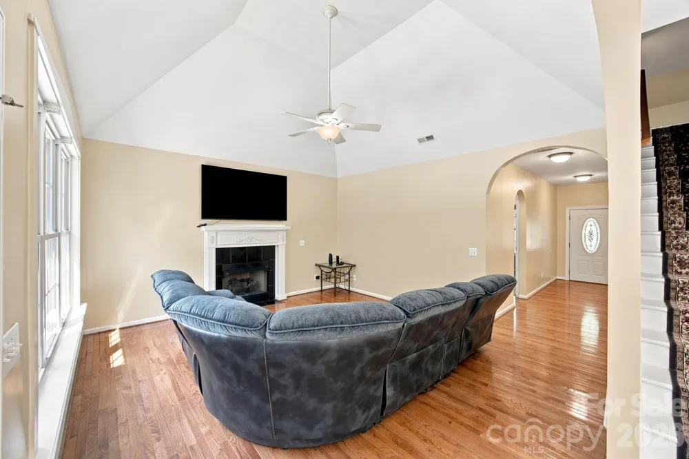 421 De Lara Circle Salisbury, NC 28146