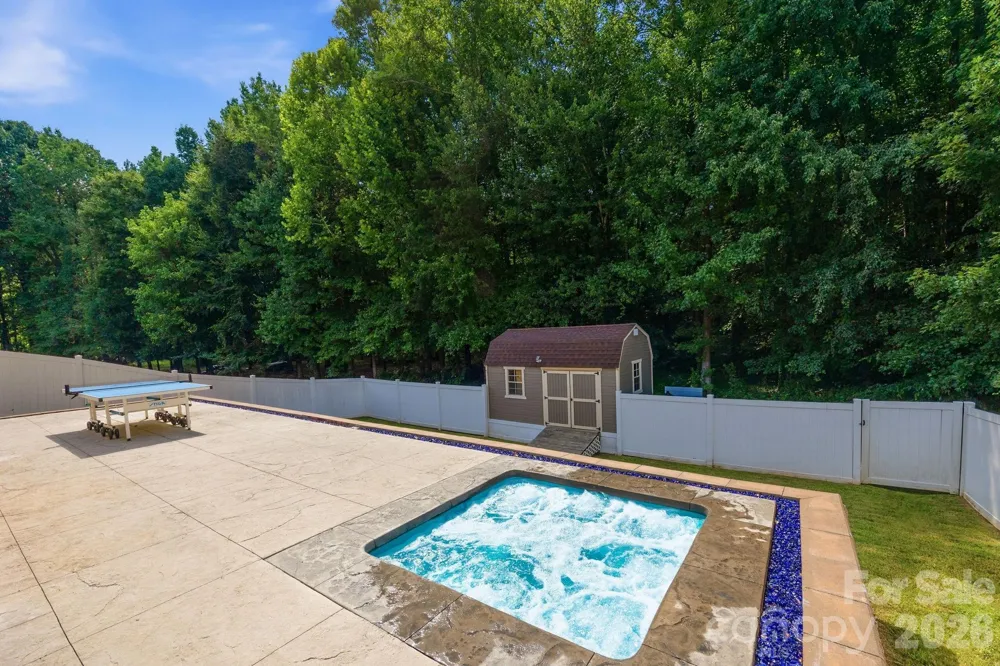421 De Lara Circle Salisbury, NC 28146