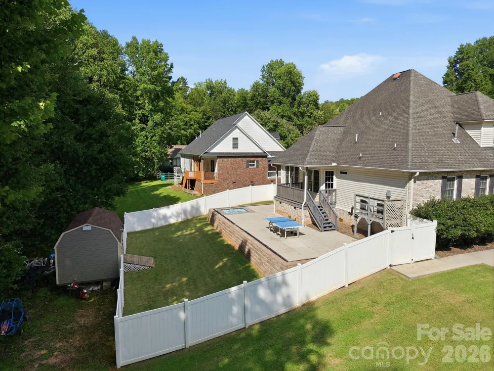 421 De Lara Circle Salisbury, NC 28146