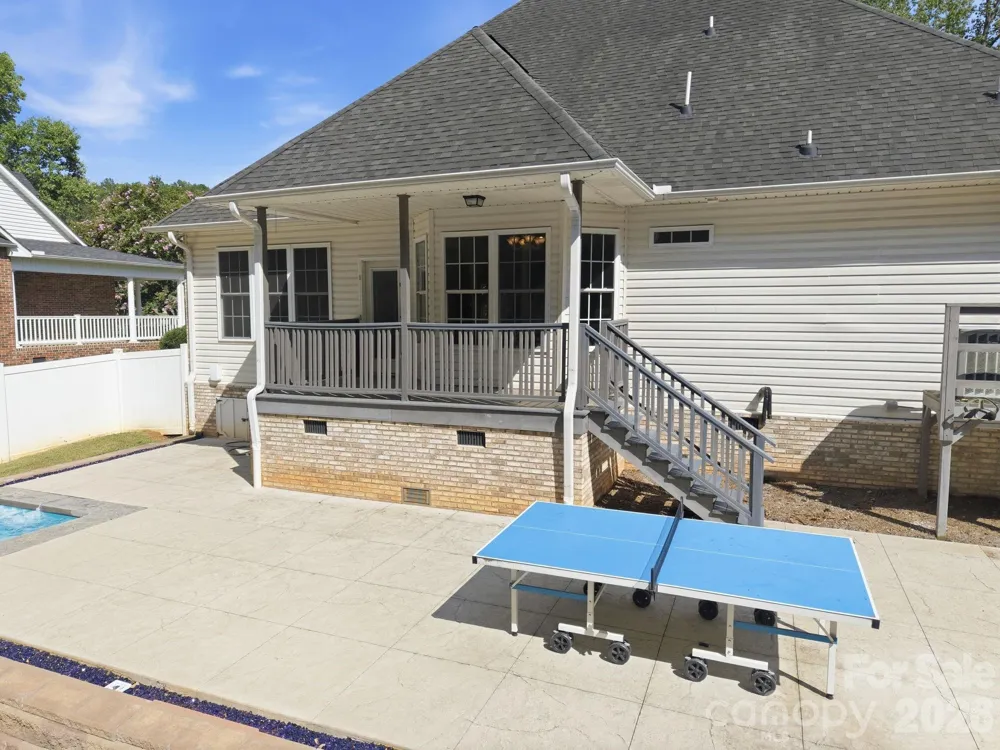 421 De Lara Circle Salisbury, NC 28146