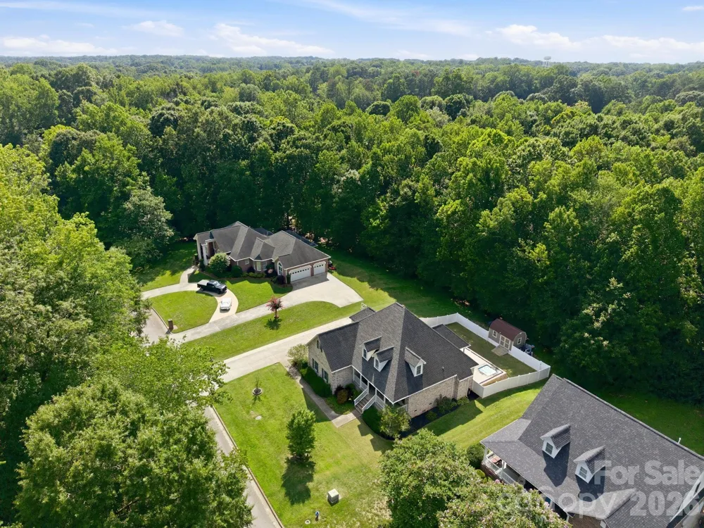 421 De Lara Circle Salisbury, NC 28146