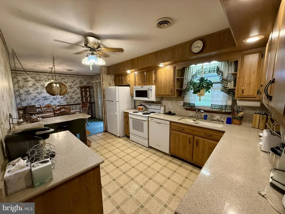 80 JOHNS WAY Honey Brook, PA 19344