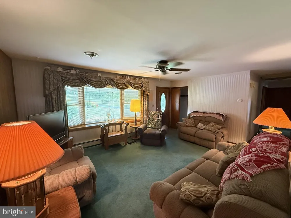 80 JOHNS WAY Honey Brook, PA 19344