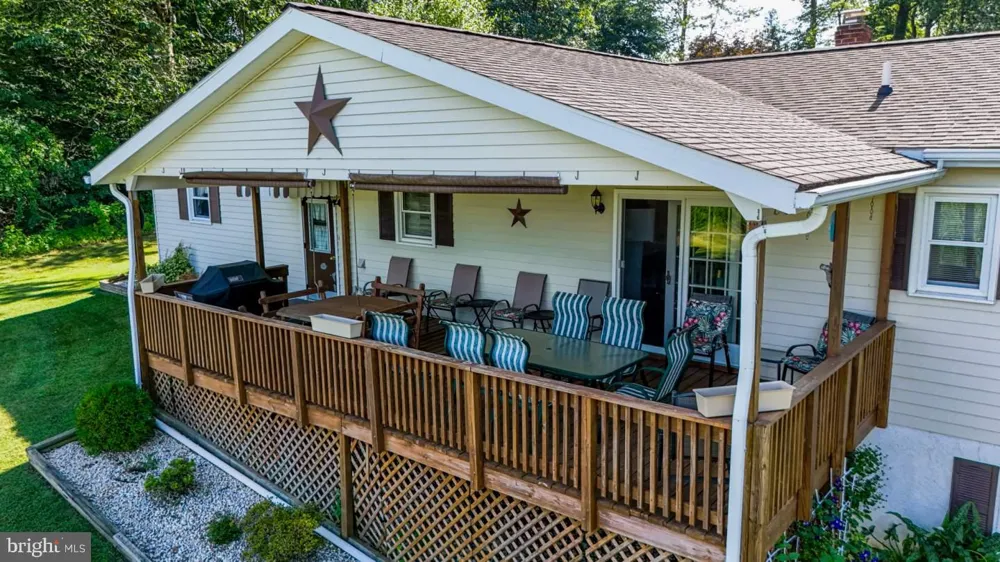 80 JOHNS WAY Honey Brook, PA 19344