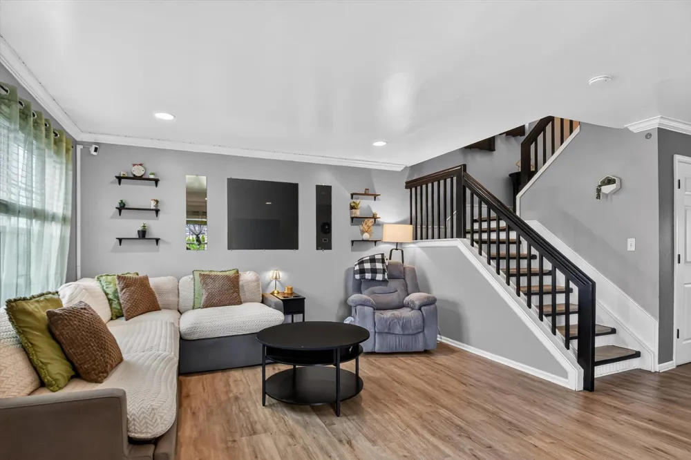 52133 Huntley Avenue New Baltimore, MI 48047