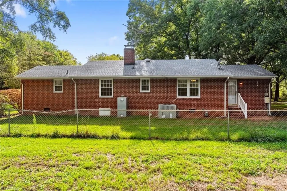 815 Coleman Drive Whitsett, NC 27377