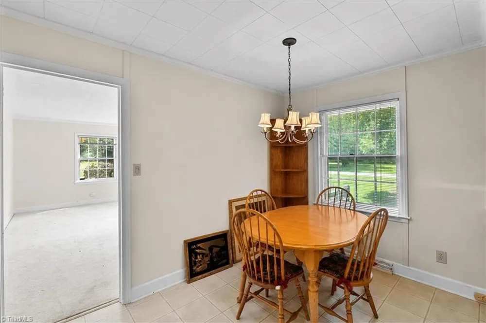 815 Coleman Drive Whitsett, NC 27377