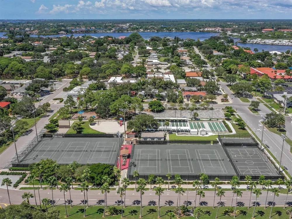 151 COCO PALM DRIVE Venice, FL 34292