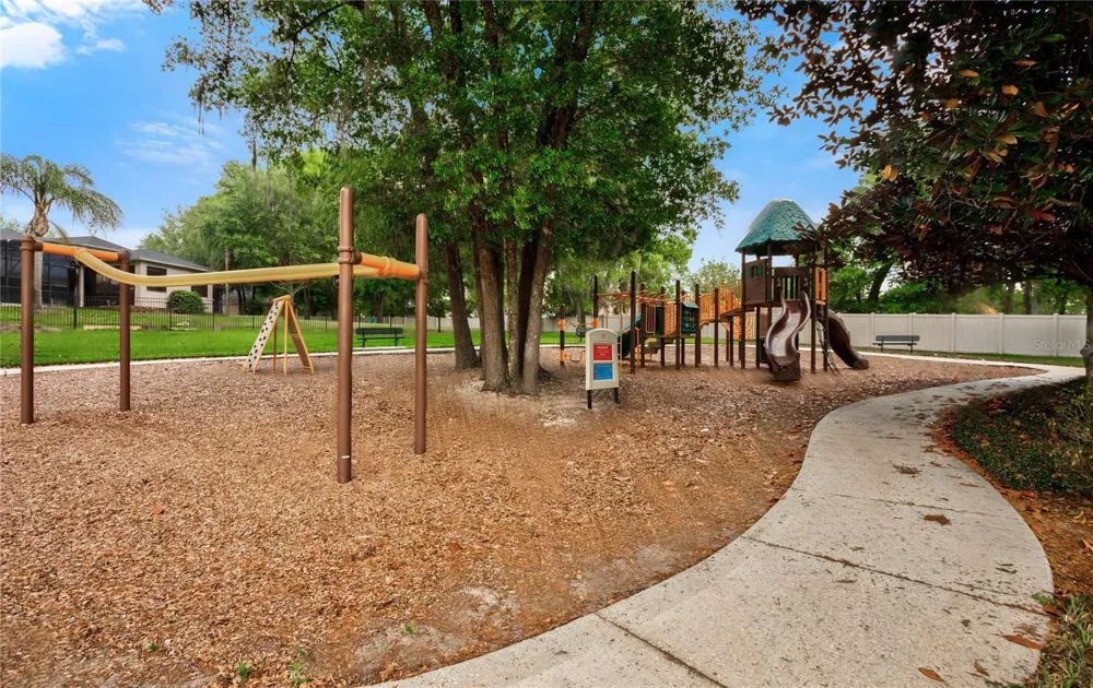 2947 CEDAR CREST DRIVE Apopka, FL 32712