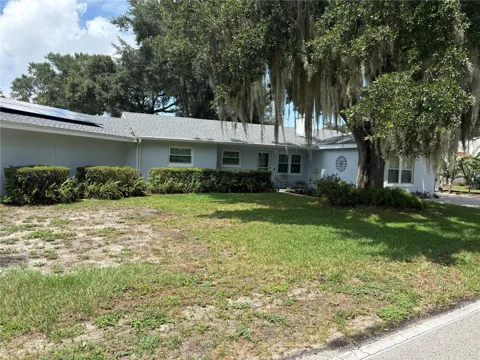 1901 LAKE ELOISE DRIVE