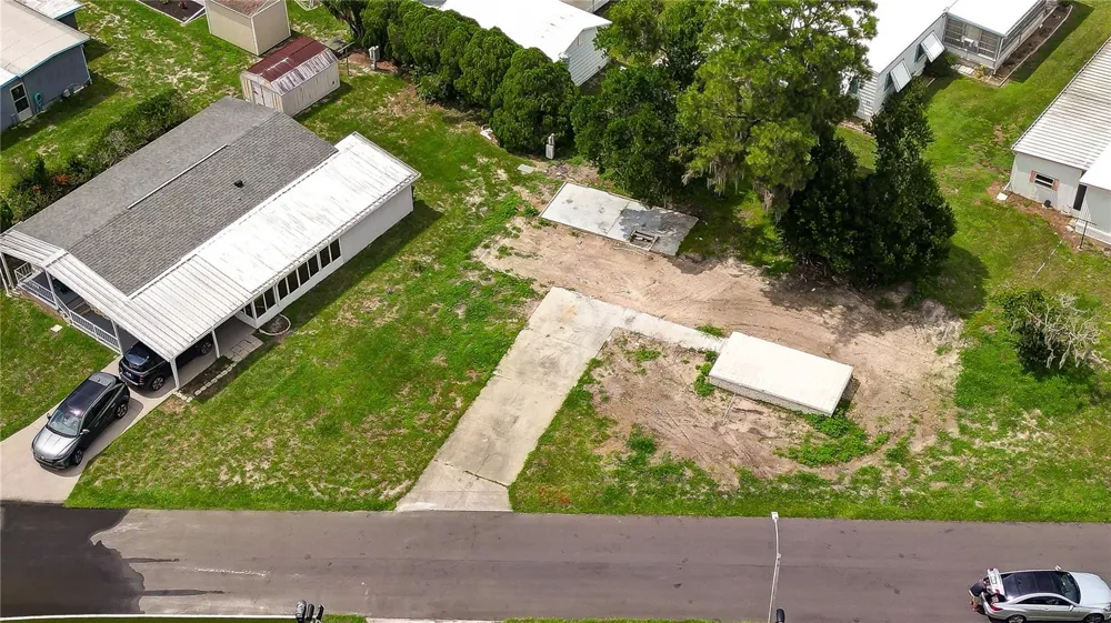 35127 ZEPHYR SHORES DRIVE Zephyrhills, FL 33541