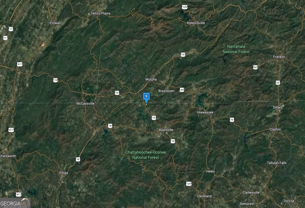 1077 Highland TRL Blairsville, GA 30512