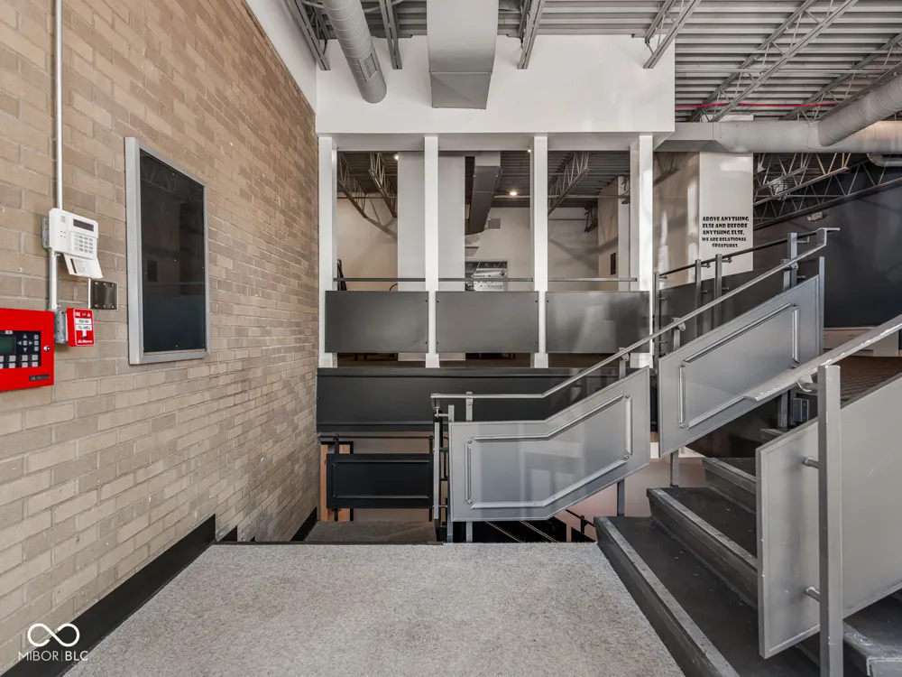 2021 E 52nd Street #103 Indianapolis, IN 46205