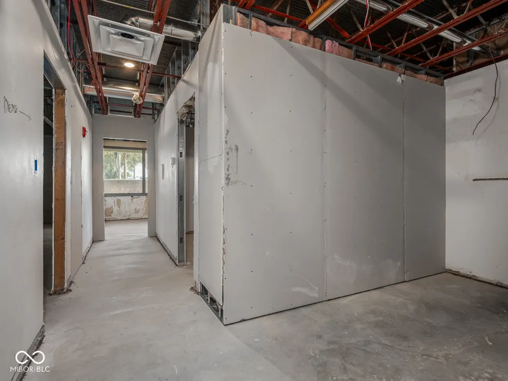 2021 E 52nd Street #103 Indianapolis, IN 46205