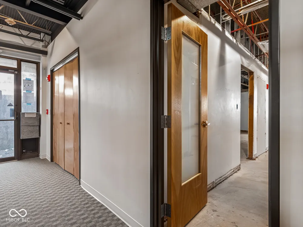 2021 E 52nd Street #103 Indianapolis, IN 46205
