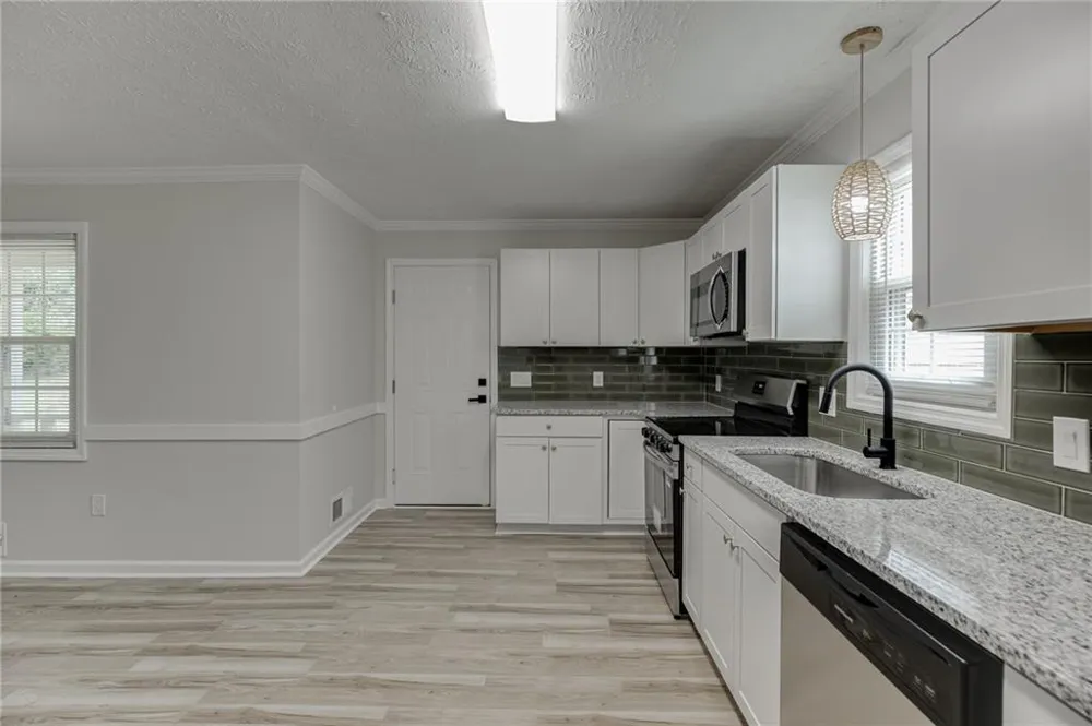 4445 Lake Forest Drive Oakwood, GA 30566
