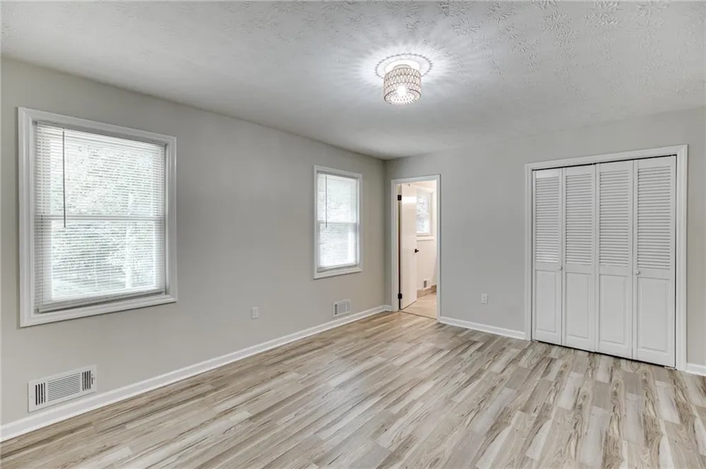 4445 Lake Forest Drive Oakwood, GA 30566
