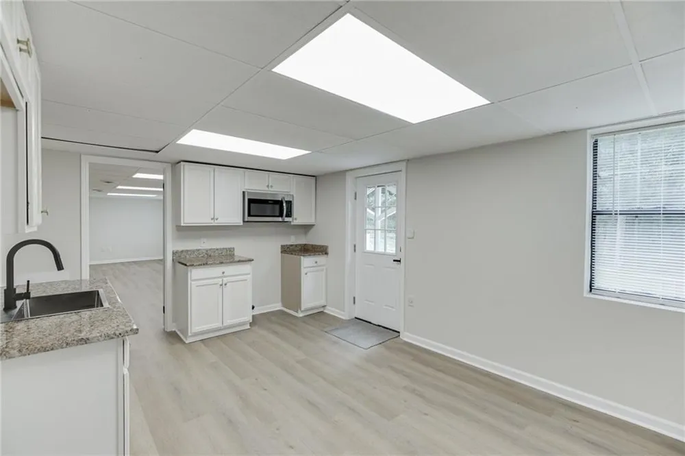 4445 Lake Forest Drive Oakwood, GA 30566