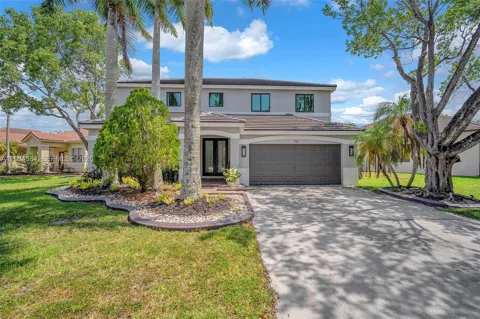731 Tulip Cir