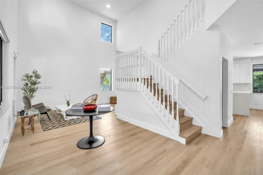 731 Tulip Cir Weston, FL 33327