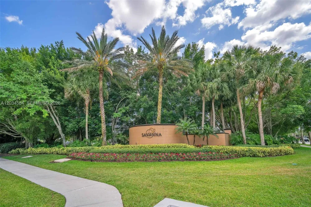 731 Tulip Cir Weston, FL 33327