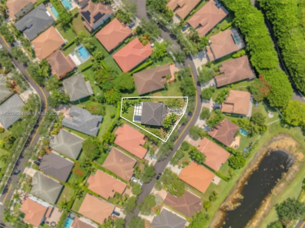 731 Tulip Cir Weston, FL 33327