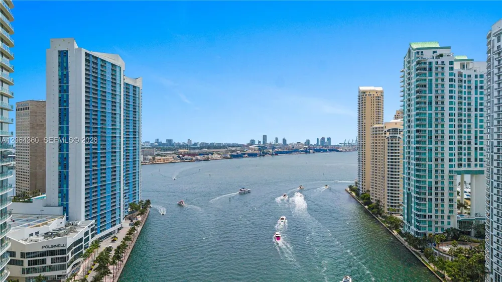 325 S Biscayne Blvd #3421 Miami, FL 33131